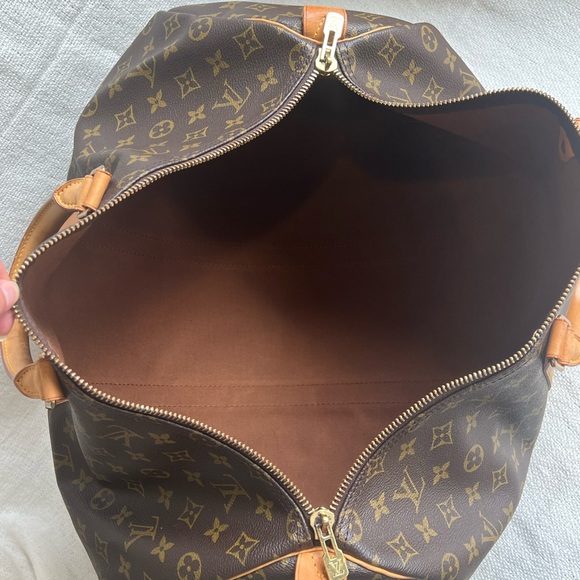 Authentic Louis Vuitton Keepall 55 - Picture 5 of 15